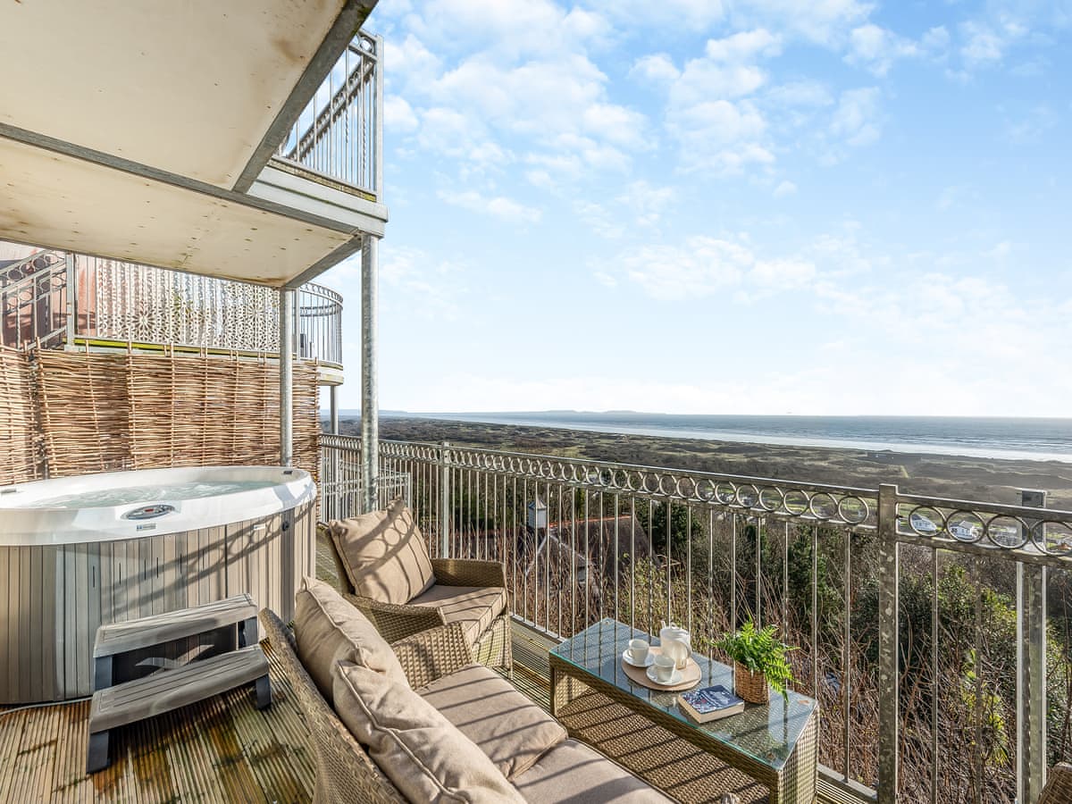 Pendine Apartments - The Haven — photo from cottages.com