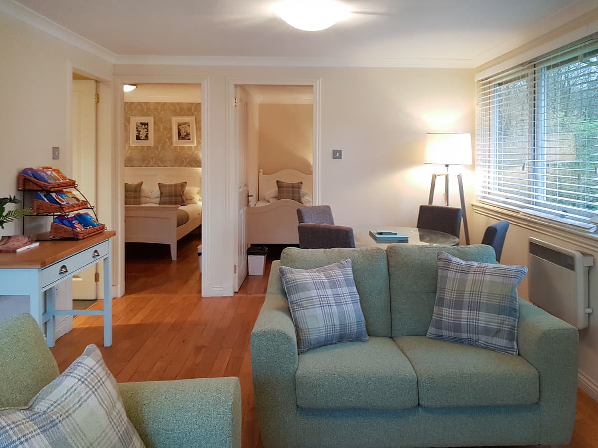 Loch Lomond Sanctuary Lodges - Leven Lodge 3 - Holiday lodge in Central Scotland - Image 2