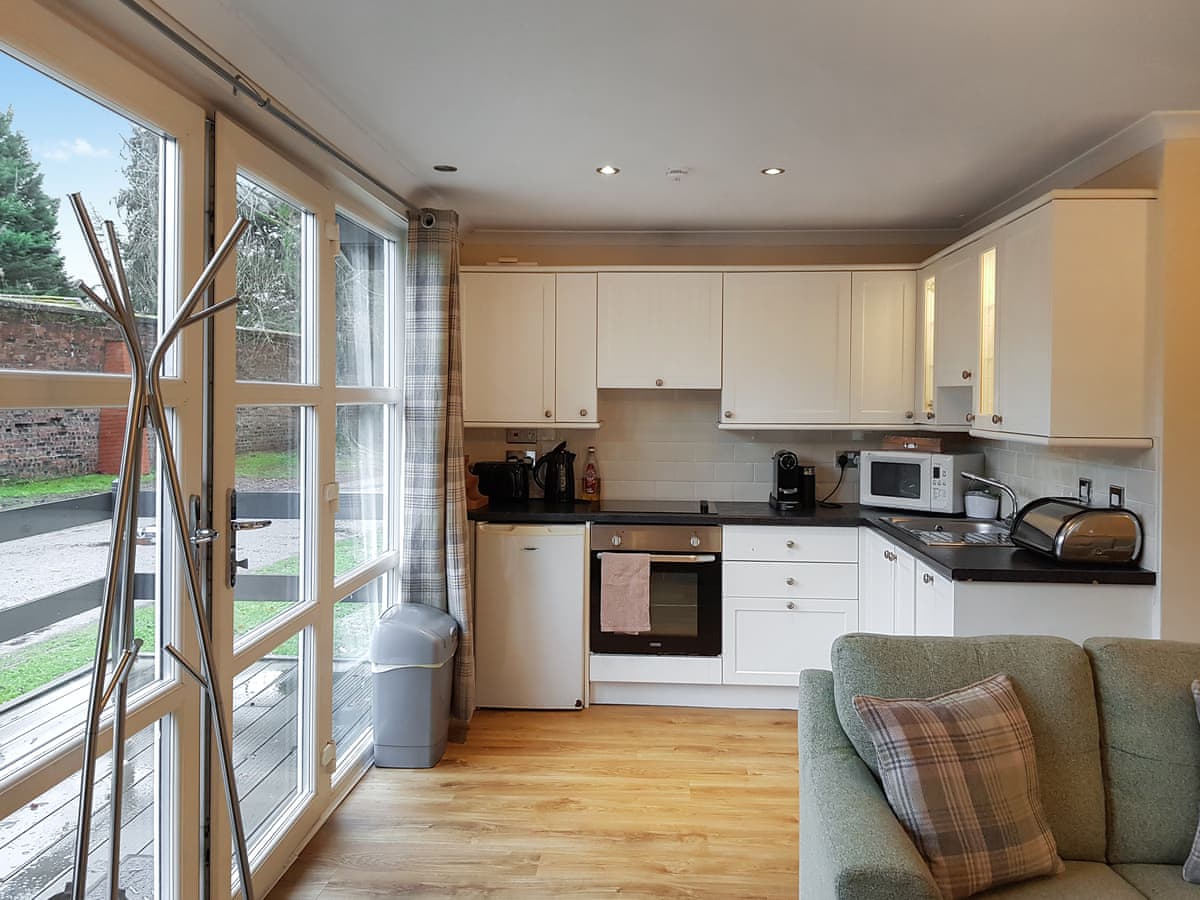 Loch Lomond Sanctuary Lodges - Leven Lodge 2 - Holiday Lodge in Central Scotland - Image 5
