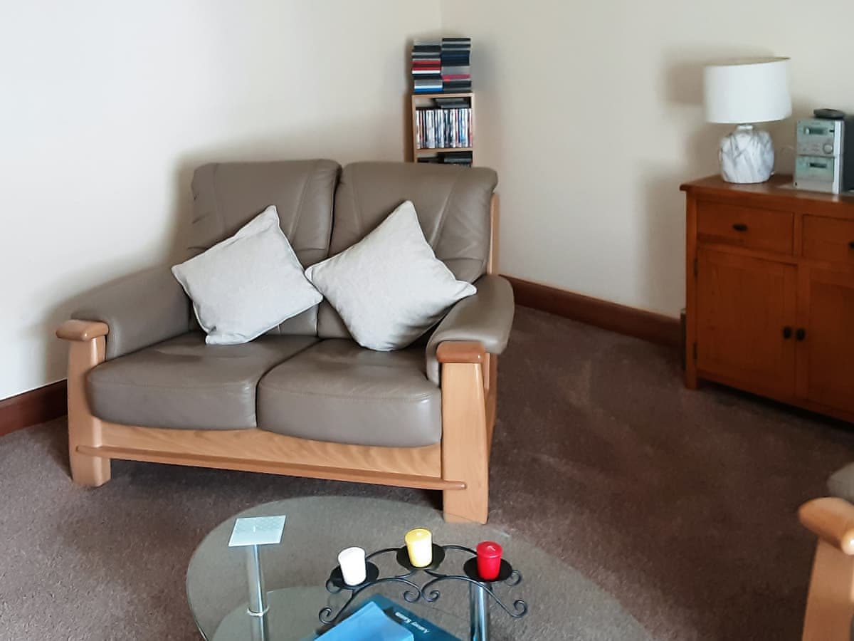 Caroch Cottage holiday cottage near Loch Lomond and the Trossachs