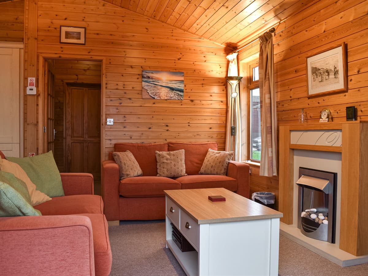 Pine Lodge - Holiday lodge in South West England - Image 5