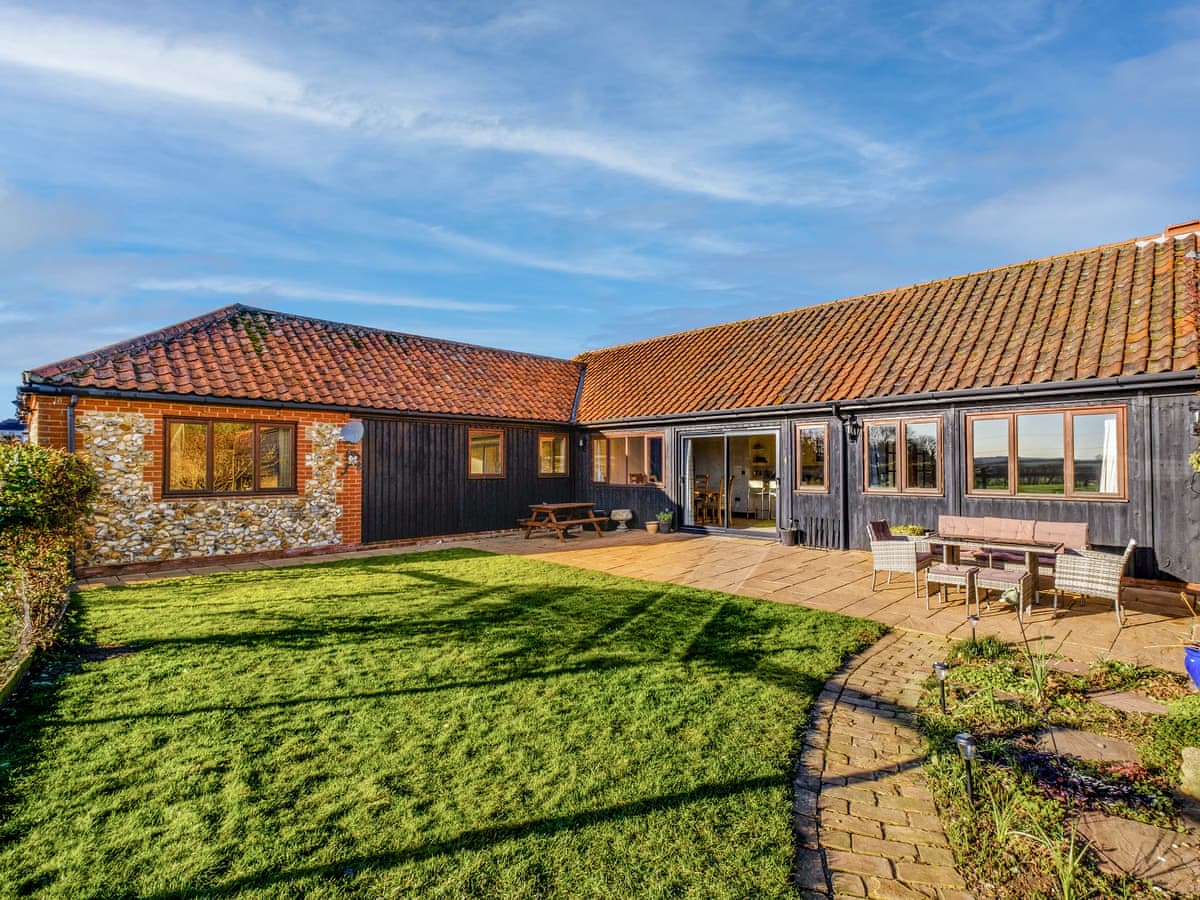 Greenacre Barn in Swaffam, near Dereham | Hoseasons