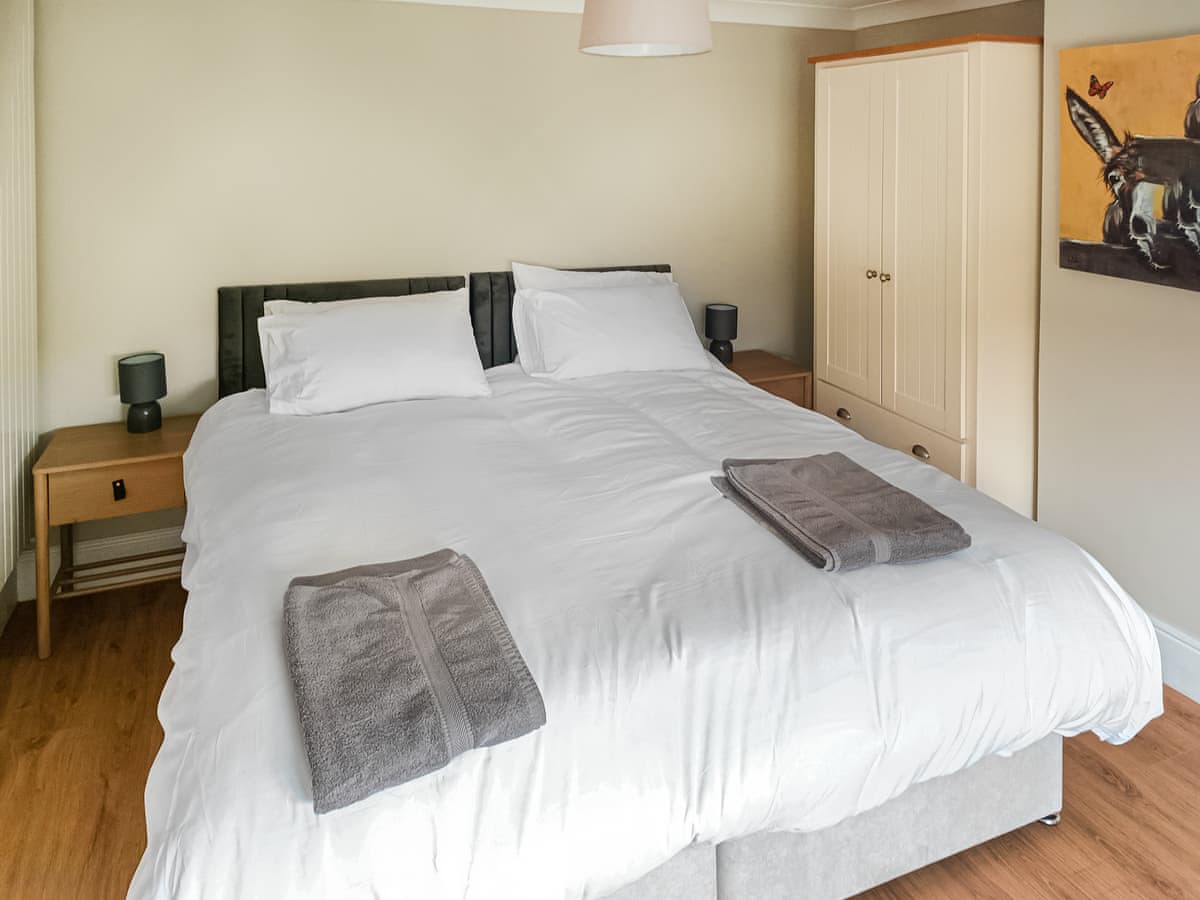 The Lodge at Owstwick Hall - Holiday lodge in Yorkshire - Image 5