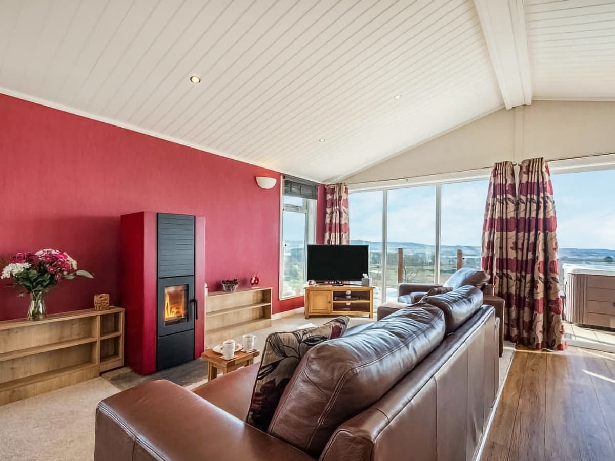 Oakwood Lodge - Holiday Lodge in Southern Scotland - Image 4