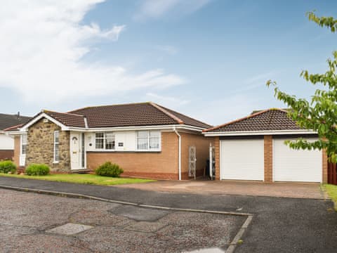 Meadowfield View, a dog friendly cottage near Ryton