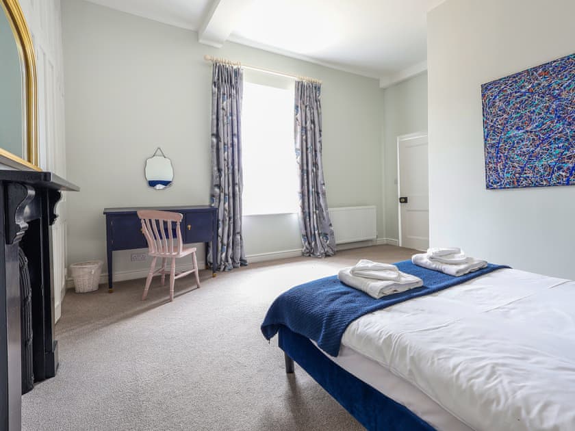 Double bedroom | Salt House - Berkeley Castle, Berkeley