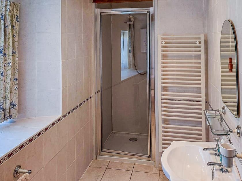 Bathroom | Hunt Cottage, Sharrington, near Holt