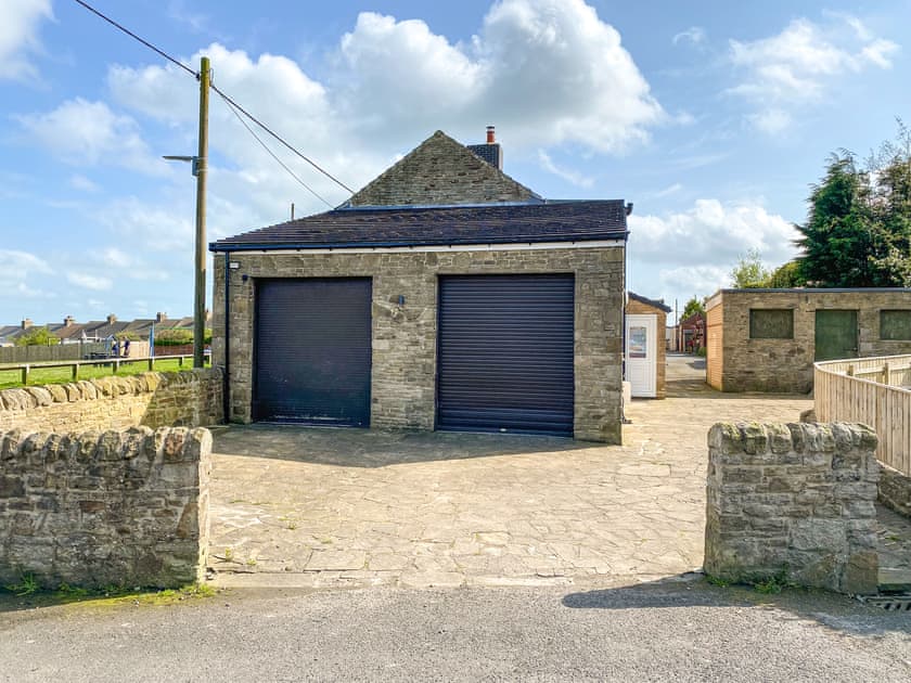 Parking | Moss House, Sunniside, near Bishop Auckland