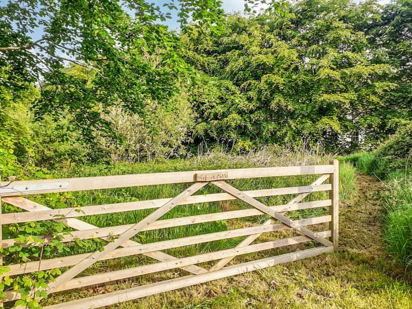 Surrounding area | Tyllwyd Farmhouse, Capel Bangor, near Aberystwyth