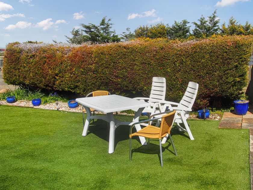 Garden | Seagull Cottage, Pagham, near Bognor Regis