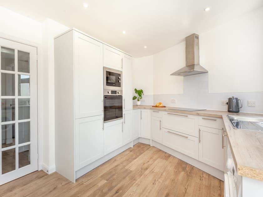 Kitchen/diner | Dove Cottage, Inverness