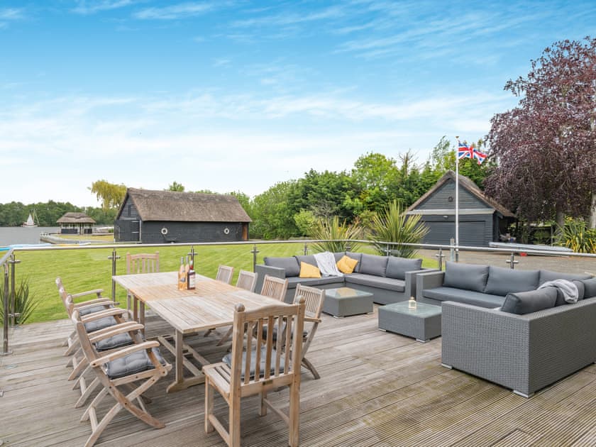 Sitting-out-area | Broad View, South Walsham