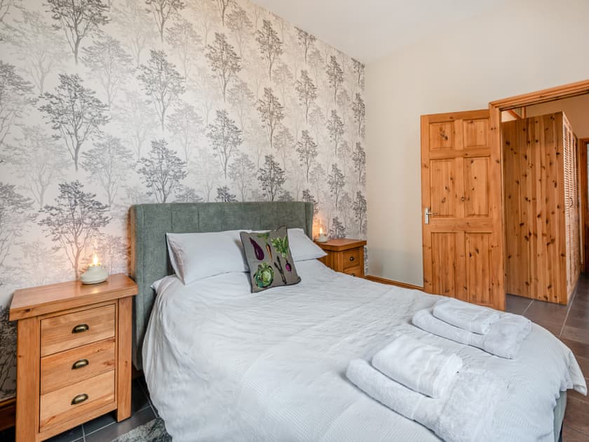 Double bedroom | Firs Retreat, Balderton, near Newark