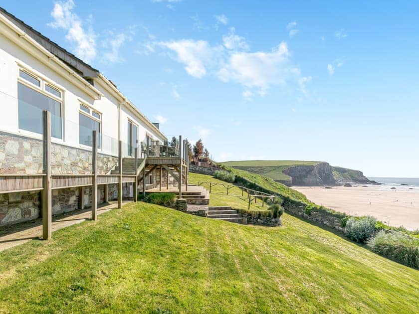 View | Templeton, Mawgan Porth