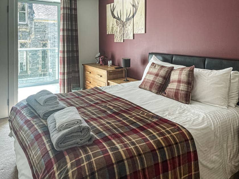 Double bedroom | Raven Wing 17 - Highland Club, Fort Augustus