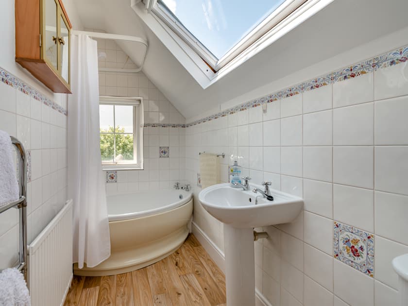Bathroom | Gunpowder House, East Barnby, near Whitby