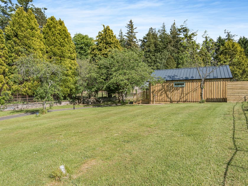 Exterior | The Nuthatch - The Tranquil Orchard, Brocklehirst, near Dumfries