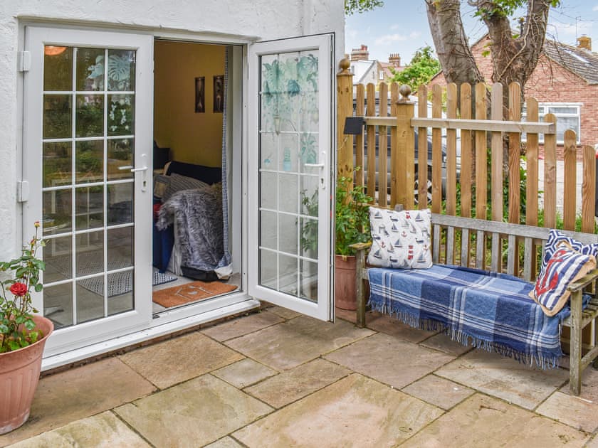 Outdoor area | Sam’s Snug, Birchington