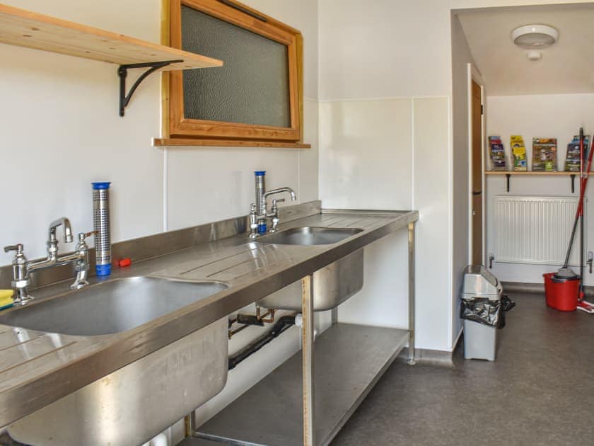 Kitchen area | Hornbeam - Scallow Glamping , East Hoathly, near Lewes