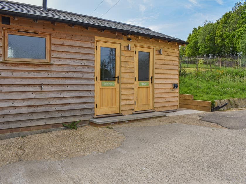 Exterior | Hornbeam - Scallow Glamping , East Hoathly, near Lewes