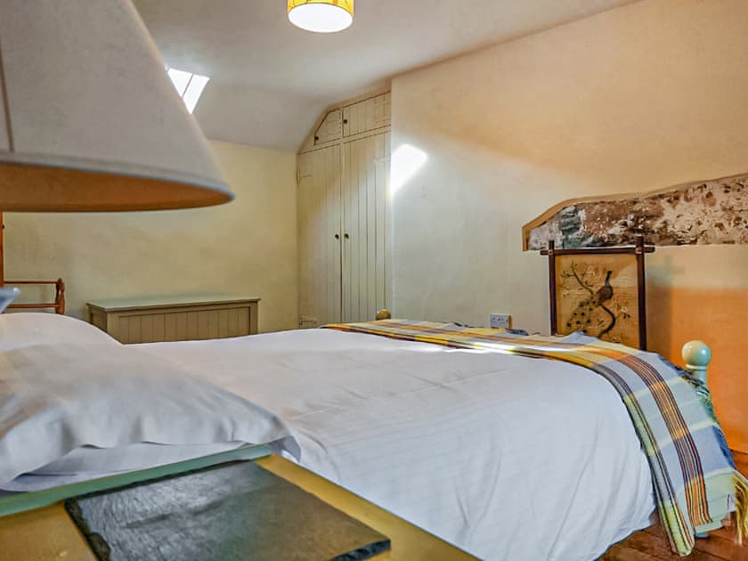 Double bedroom | Gallestra Farmhouse, Dolgellau,