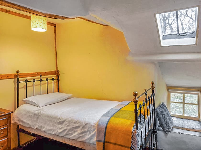 Single bedroom | Gallestra Farmhouse, Dolgellau,
