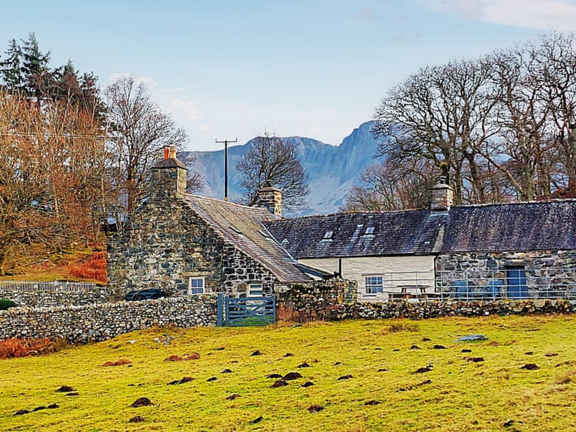 Exterior | Gallestra Farmhouse, Dolgellau,