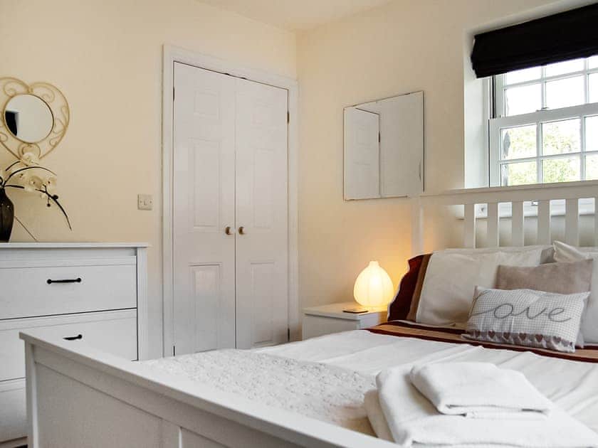 Double bedroom | Glan Yr Afon - Lounge Holidays, Dolgellau