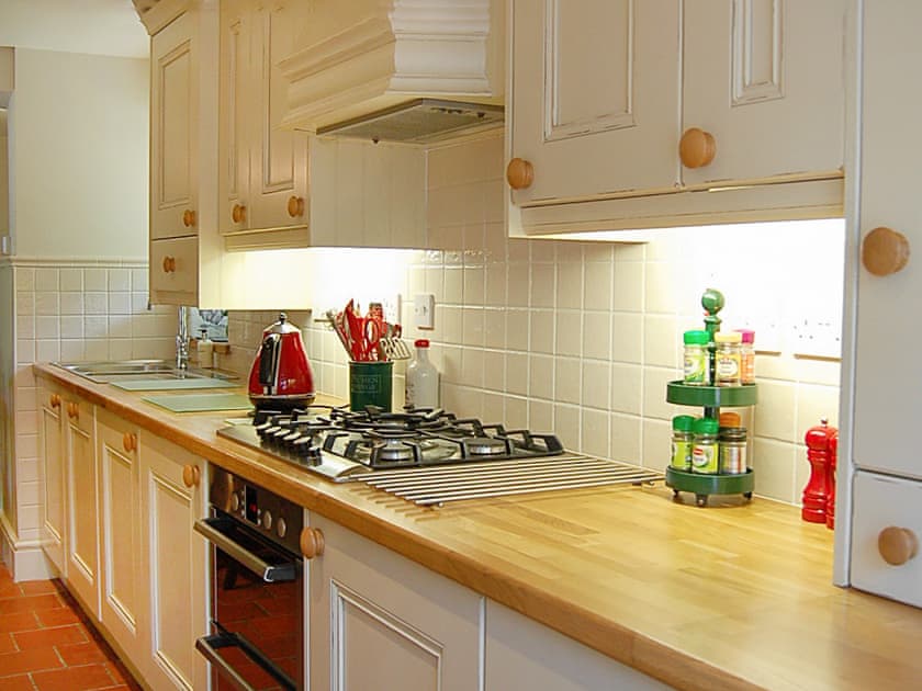 Kitchen | Henborth Mawr Period Cottage, Barmouth