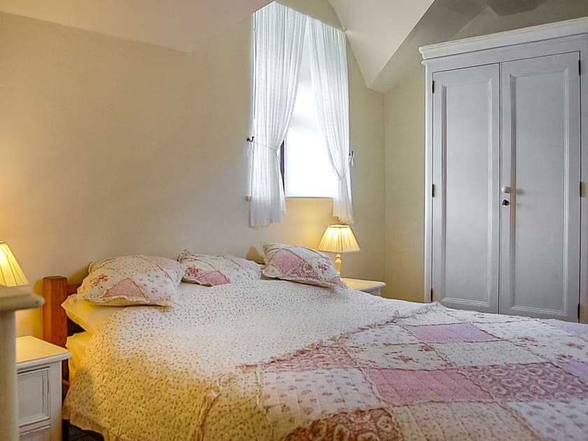 Double bedroom | Henborth Mawr Period Cottage, Barmouth