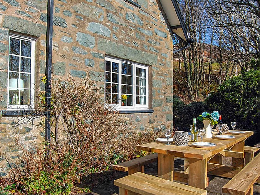 Sitting-out-area | Min Afon Sea View Cottage, Llanaber, near Barmouth