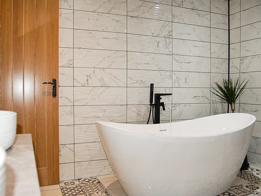 Bathroom | Paradwys, Dolgellau