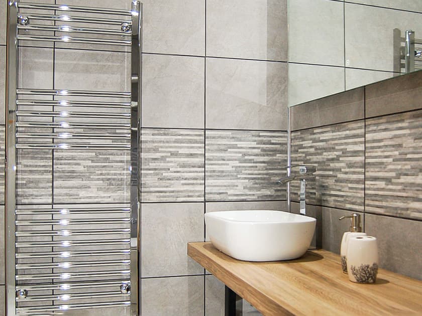 Bathroom | Paradwys, Dolgellau