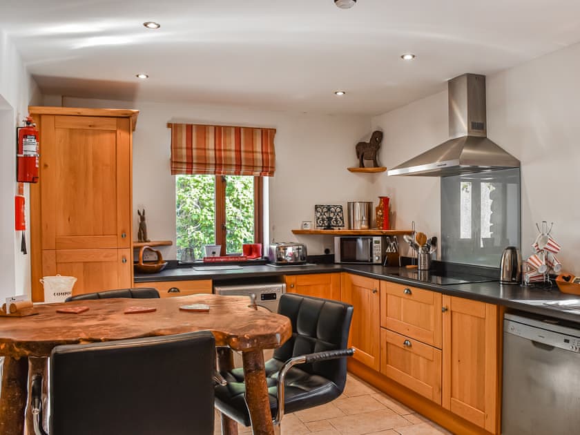 Kitchen | Honeysuckle Cottage, Pennard