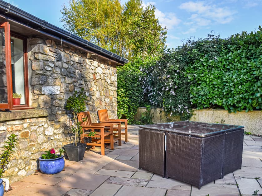 Sitting-out-area | Honeysuckle Cottage, Pennard