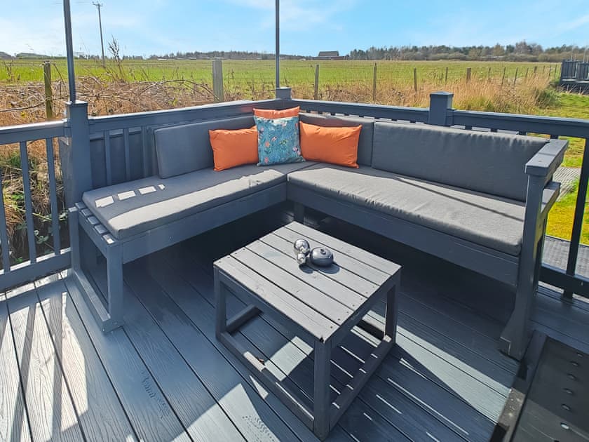 Sitting-out-area | Long View  Lodge, Felton