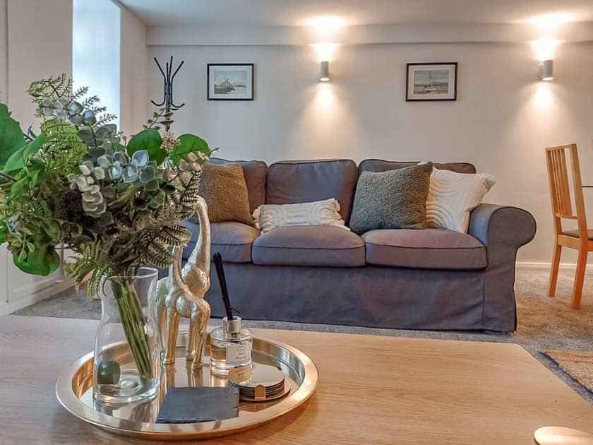 Living room | Craig View Fishermans Cottage - Lounge Holidays, Barmouth