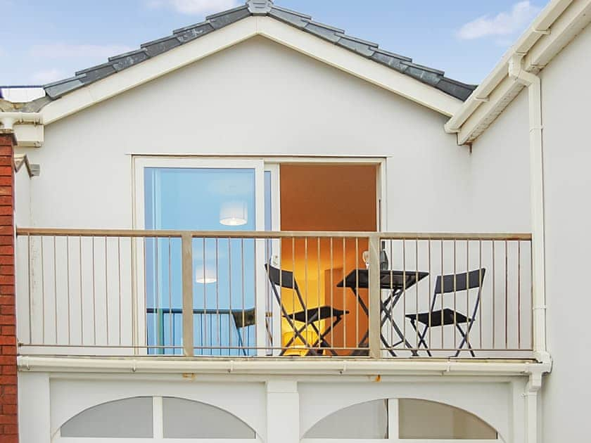 Exterior | Four Degrees West Beach House, Tywyn