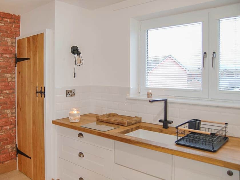 Kitchen | Four Degrees West Beach House, Tywyn