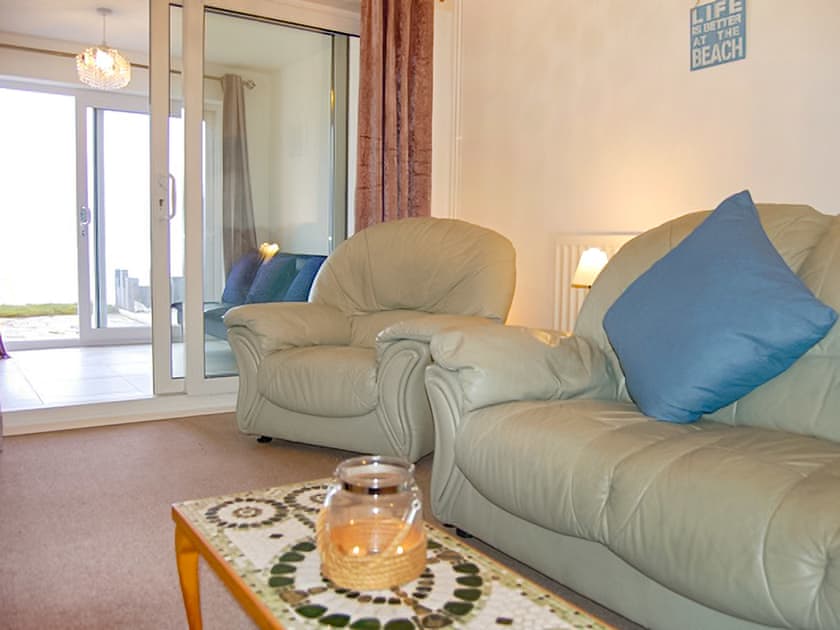 Living room | Seagull Beach House - Lounge Holidays, Tywyn
