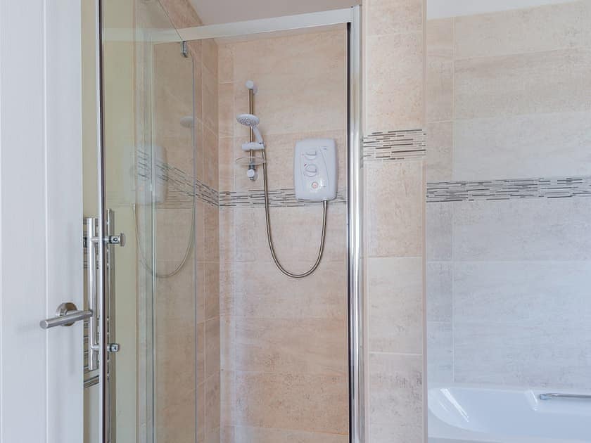 Bathroom | Sound Of The Sea, Tywyn