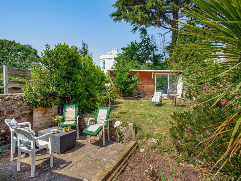 Sitting-out-area | Teign Retreat, Teignmouth