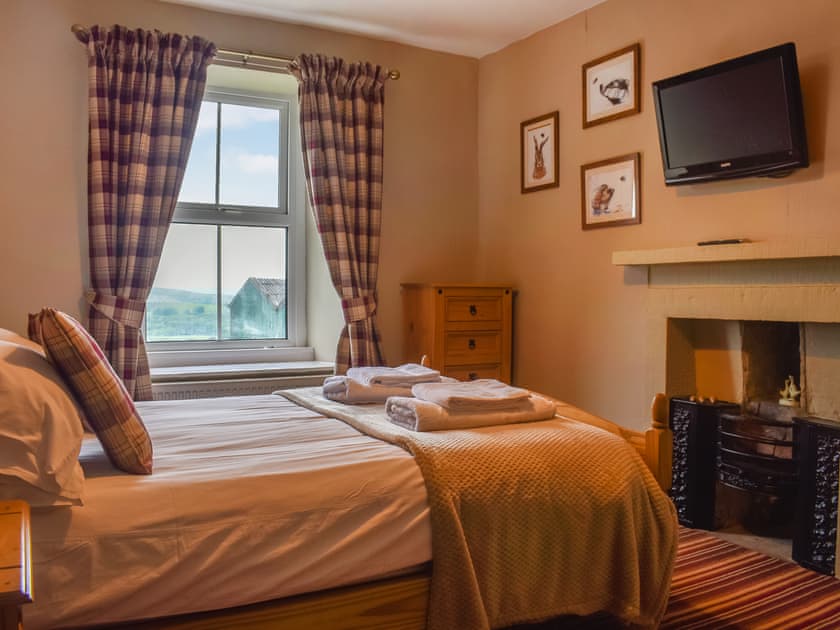 Double bedroom | Bondcroft Farm Cottage, Eastby, near Skipton