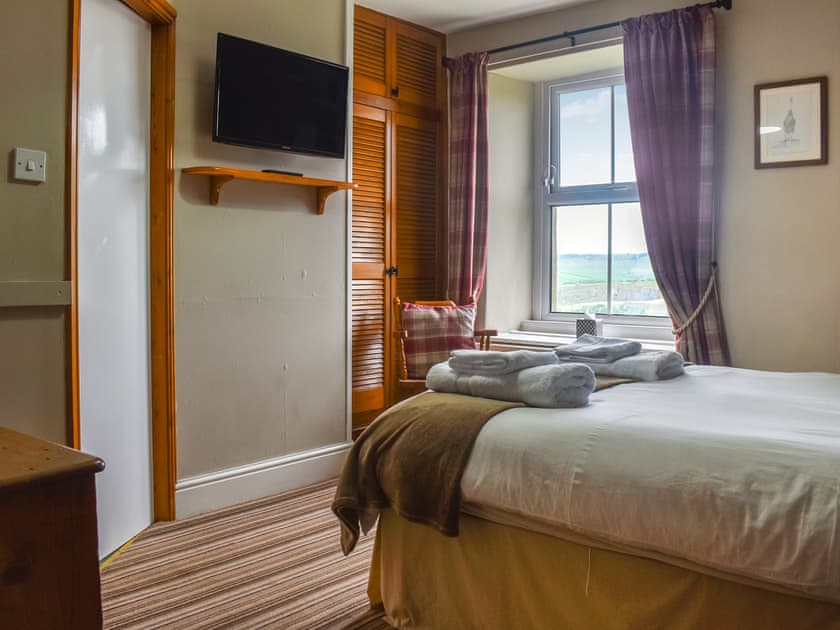 Double bedroom | Bondcroft Farm Cottage, Eastby, near Skipton