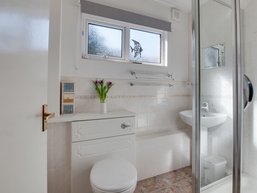 Bathroom | Abbey View Bagdale, Whitby