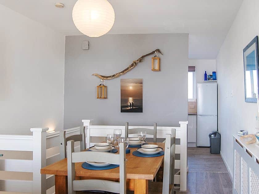 Dining Area | Chwerthin Y Mor Beach House, Aberdovey