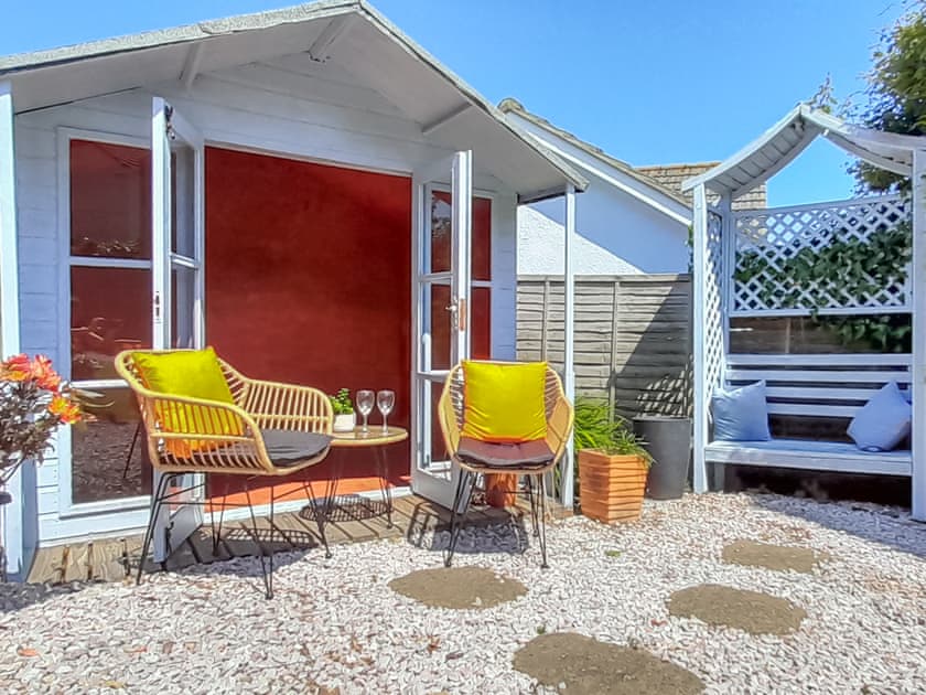 Sitting-out-area | Harbour Heights, Brixham