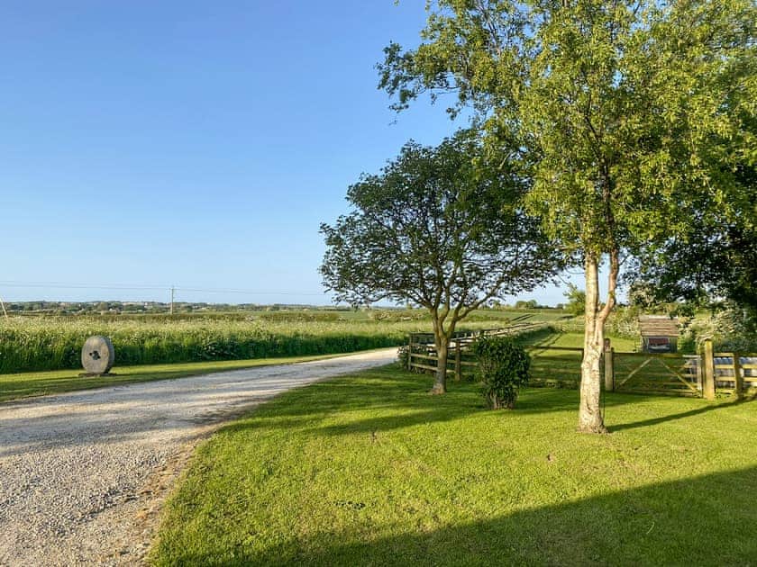 Outdoor area | Bell Cottage - Lebberston Carr Farm, Lebberston, near Filey