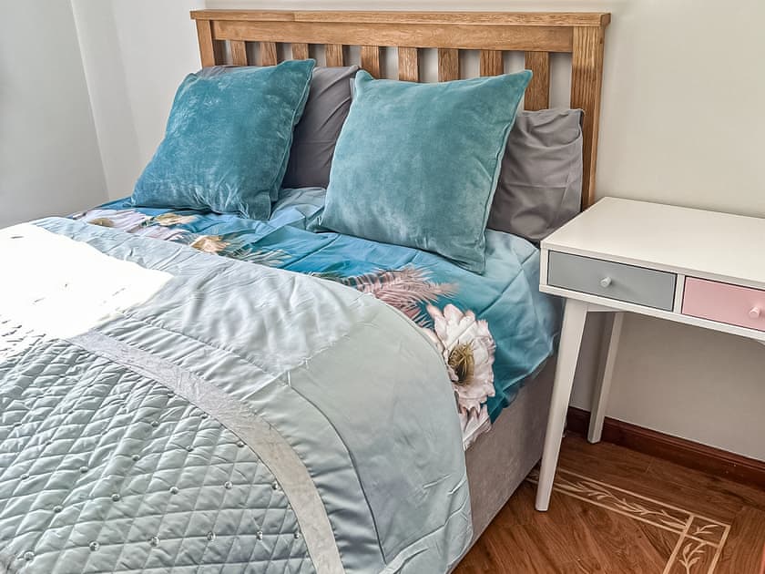Double bedroom | Willow Lodge, Macduff, near Banff