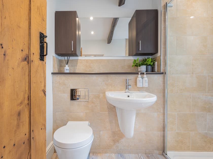 Bathroom | Weavers Cottage, Kirkby Lonsdale